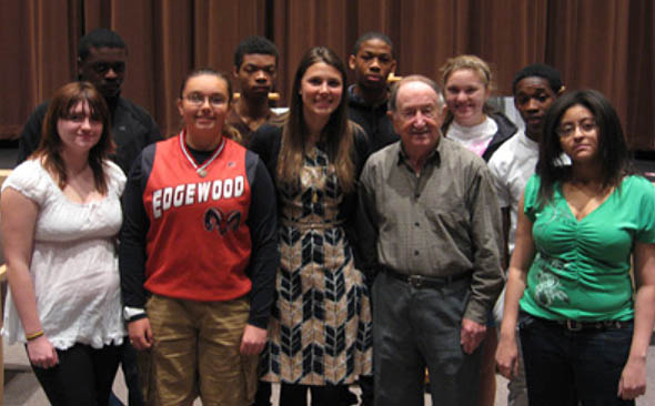 Holocaust Survivor Speaks With Students at Edgewood High School