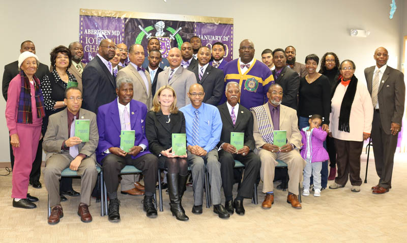 Iota Nu Chapter of Omega Psi Phi Fraternity Donates Books to Library