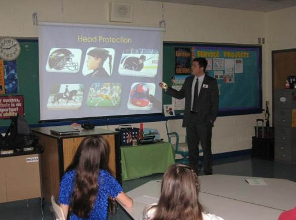 Award-Winning Scientist and Engineer from Aberdeen Proving Ground Speaks to Students at Roye-Williams Elementary School