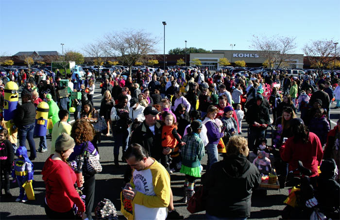 Estimated 2,000 Children Participate in 25th Annual Festival at Bel Air Halloween Costume Contest; Winners Announced