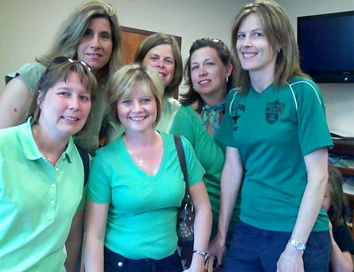 greenshirts2